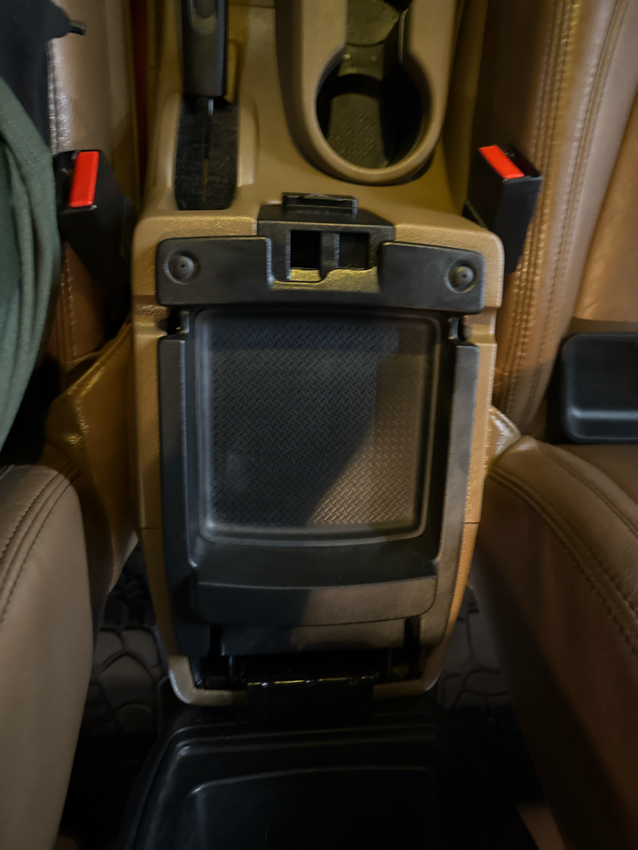 Jeep Wrangler Unlimited Sahara 4WD 2013