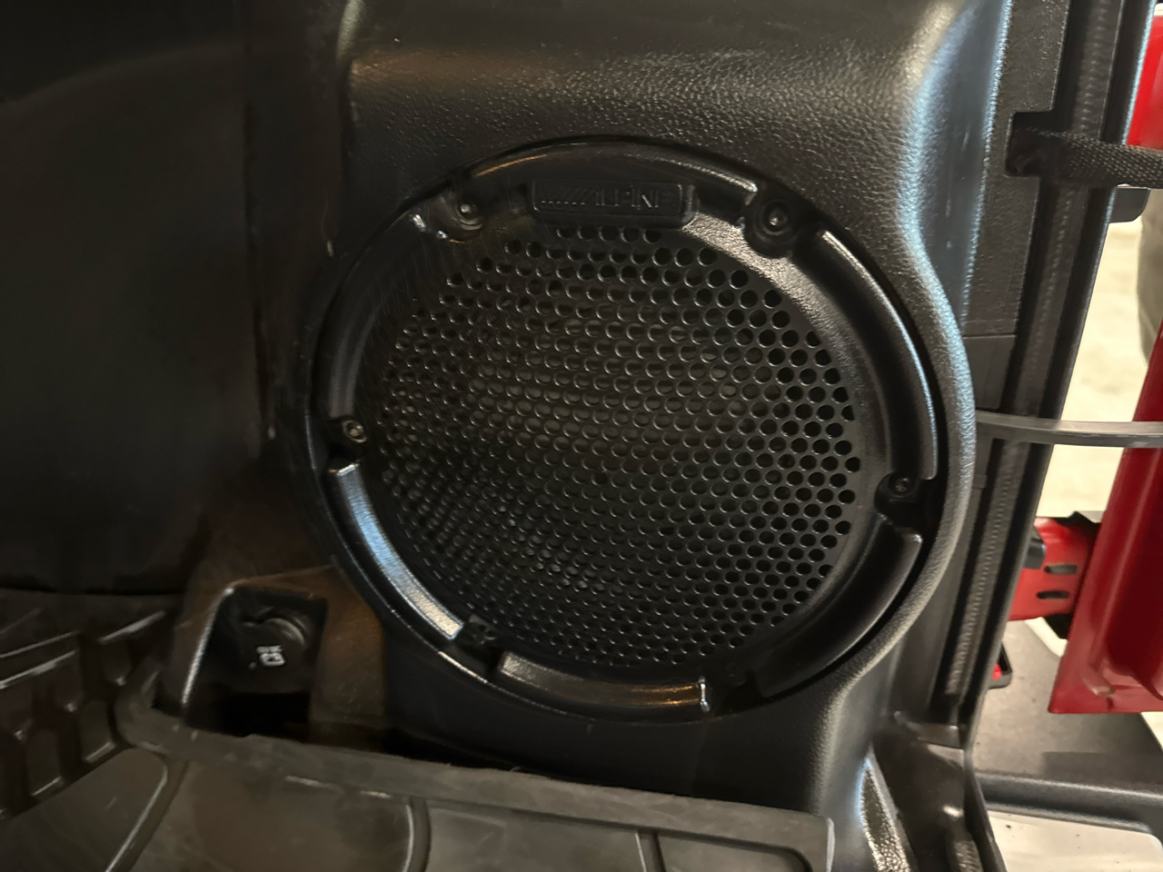 Jeep Wrangler Unlimited Sahara 4WD 2013