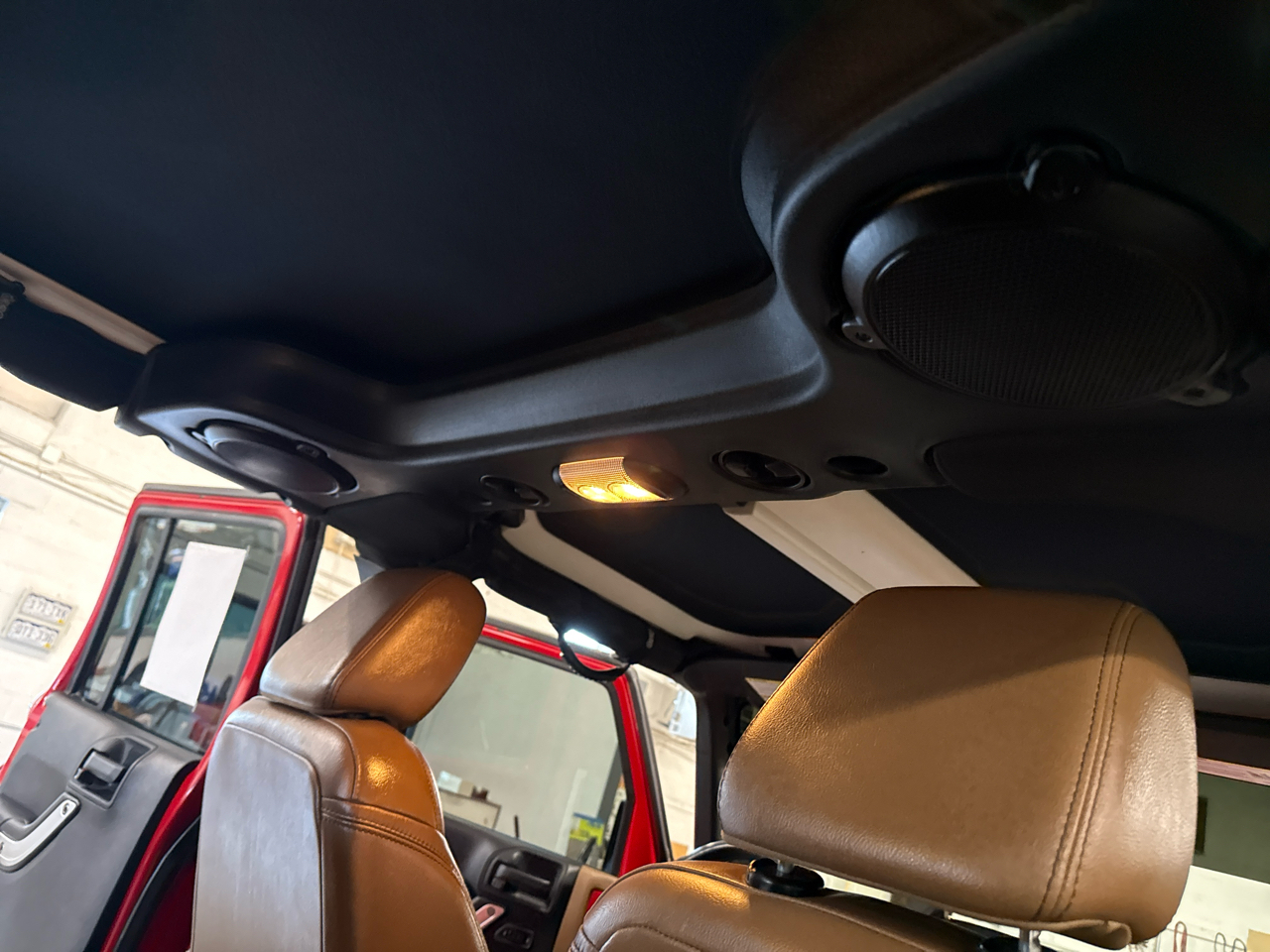 Jeep Wrangler Unlimited Sahara 4WD 2013