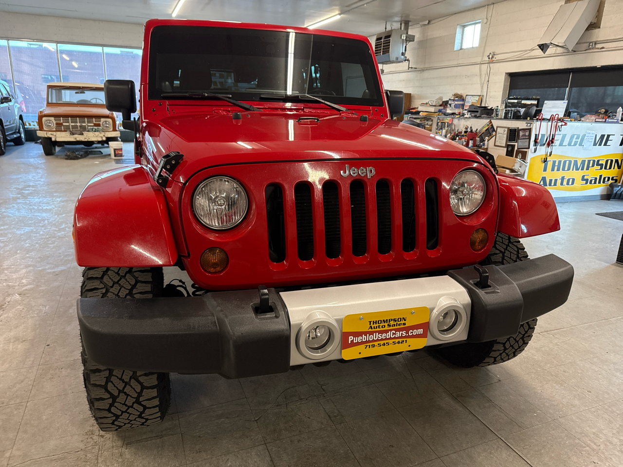 Jeep Wrangler Unlimited Sahara 4WD 2013