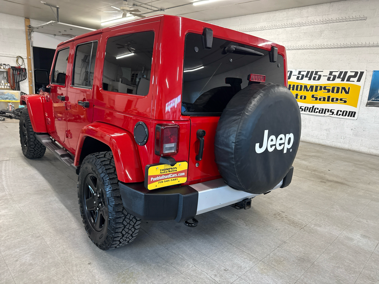 Jeep Wrangler Unlimited Sahara 4WD 2013