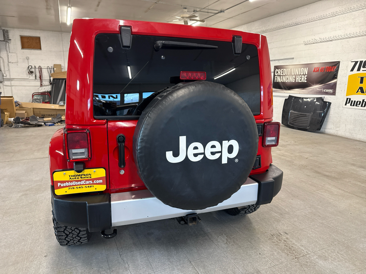 Jeep Wrangler Unlimited Sahara 4WD 2013