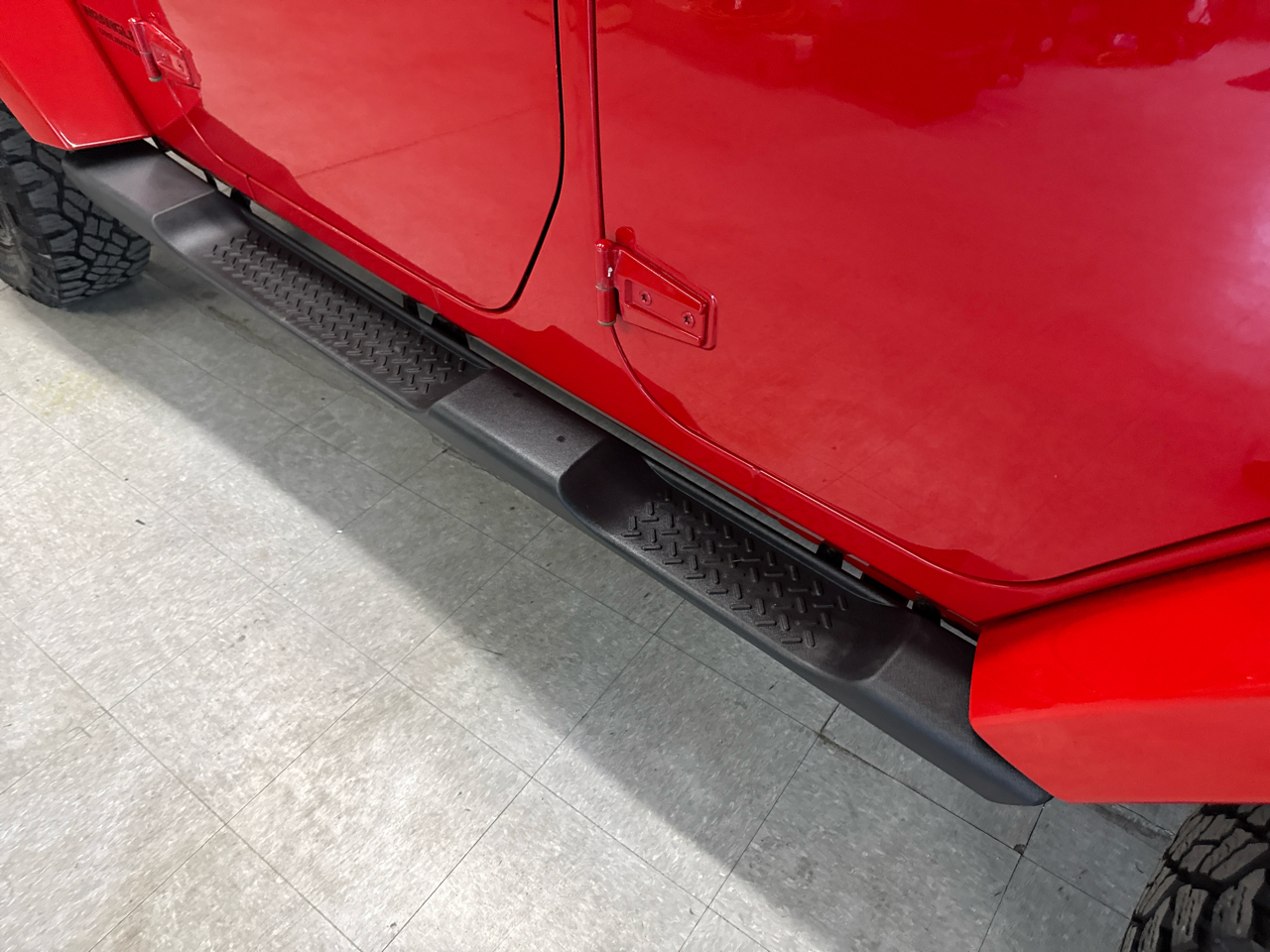 Jeep Wrangler Unlimited Sahara 4WD 2013