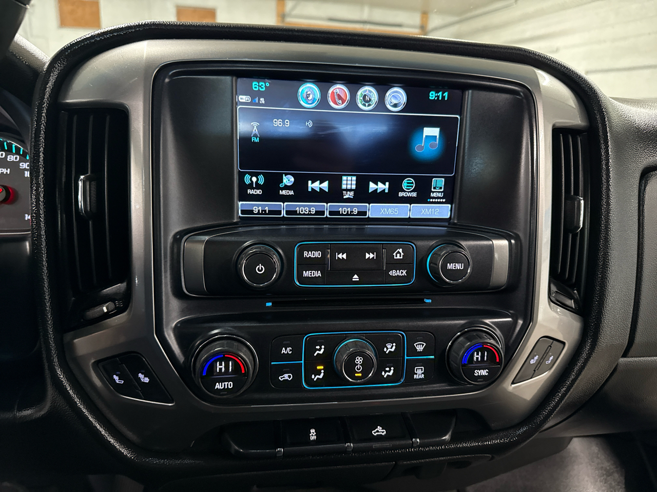 Chevrolet Silverado 1500 LT Crew Cab 4WD 2017