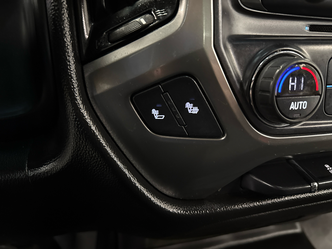 Chevrolet Silverado 1500 LT Crew Cab 4WD 2017