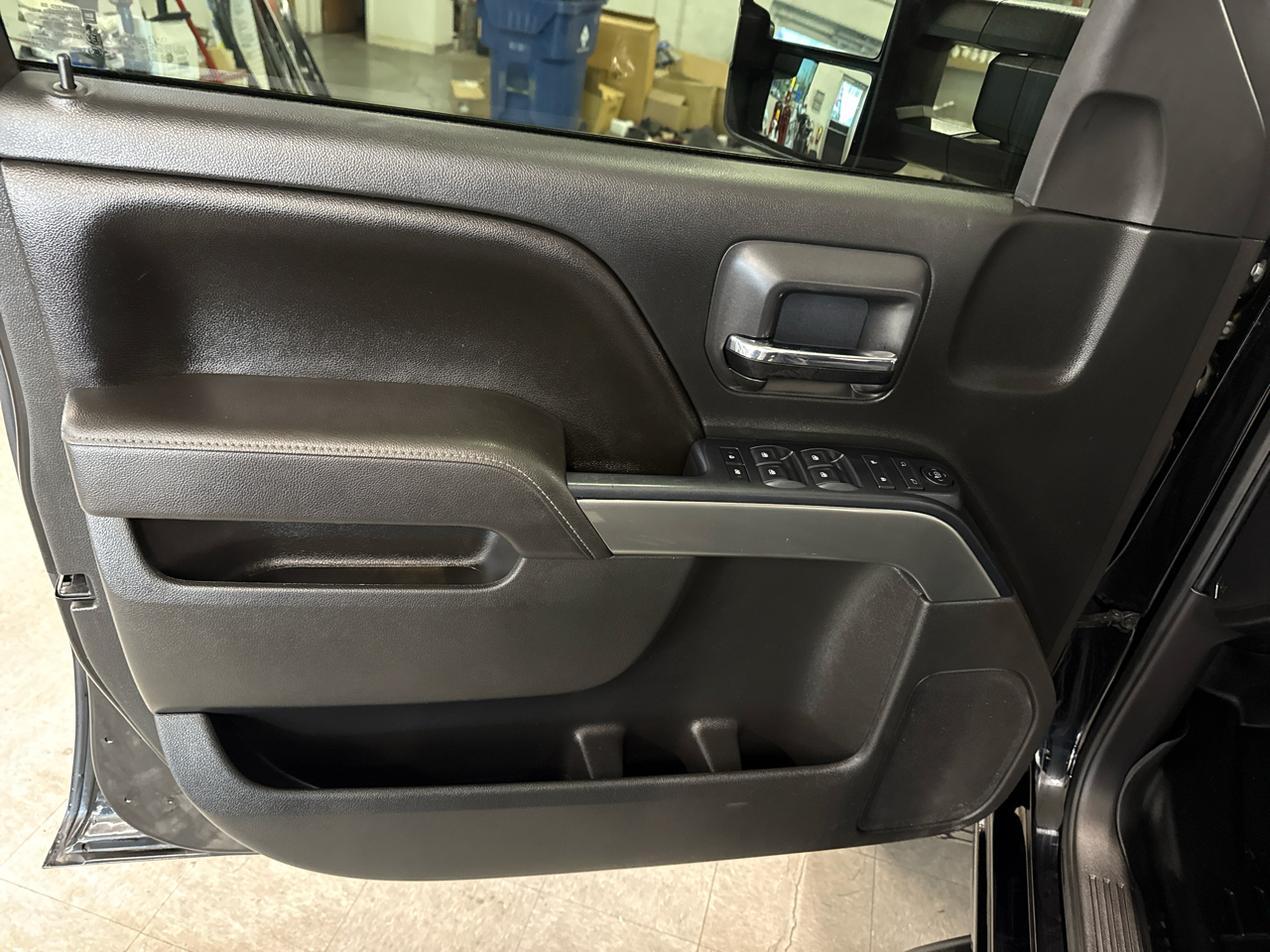 Chevrolet Silverado 1500 LT Crew Cab 4WD 2017