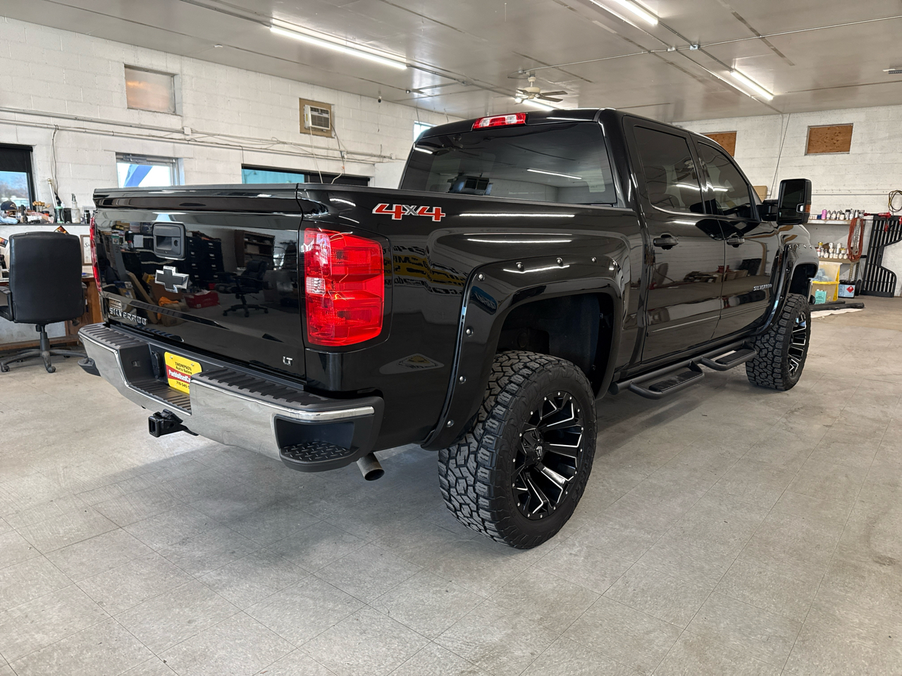 Chevrolet Silverado 1500 LT Crew Cab 4WD 2017