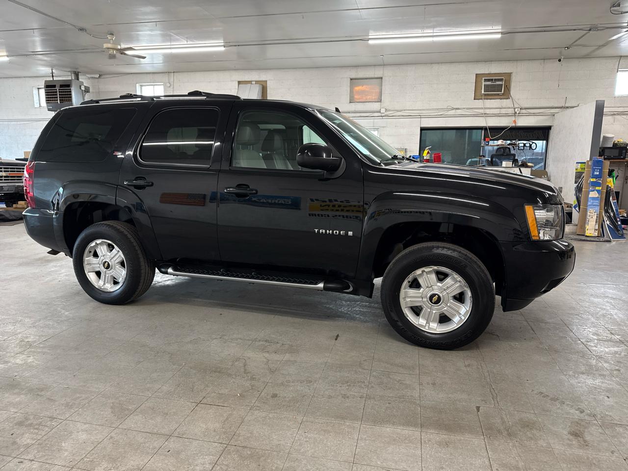 Chevrolet Tahoe  2009