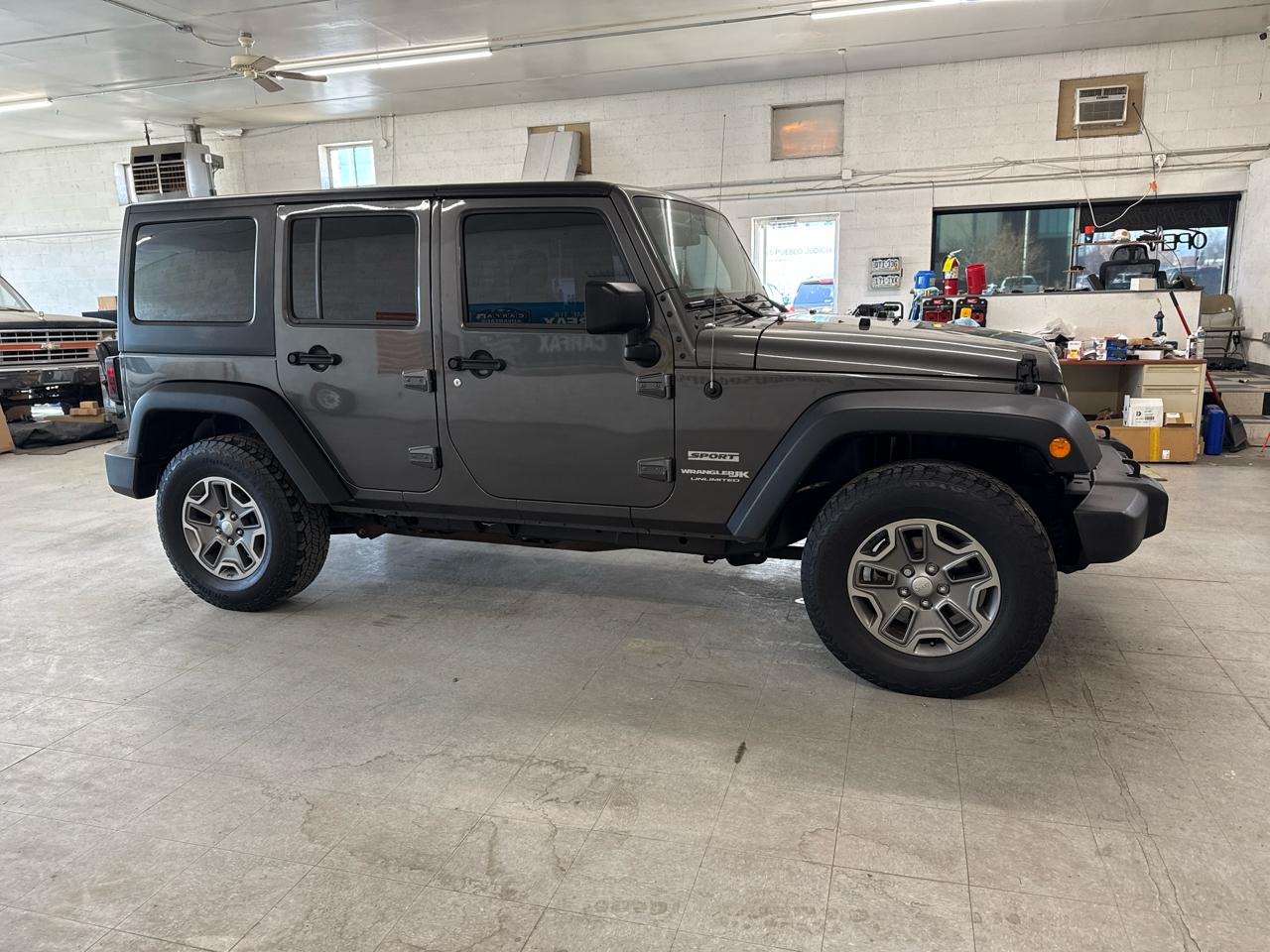 Jeep Wrangler JK Unlimited Sport 4WD 2018