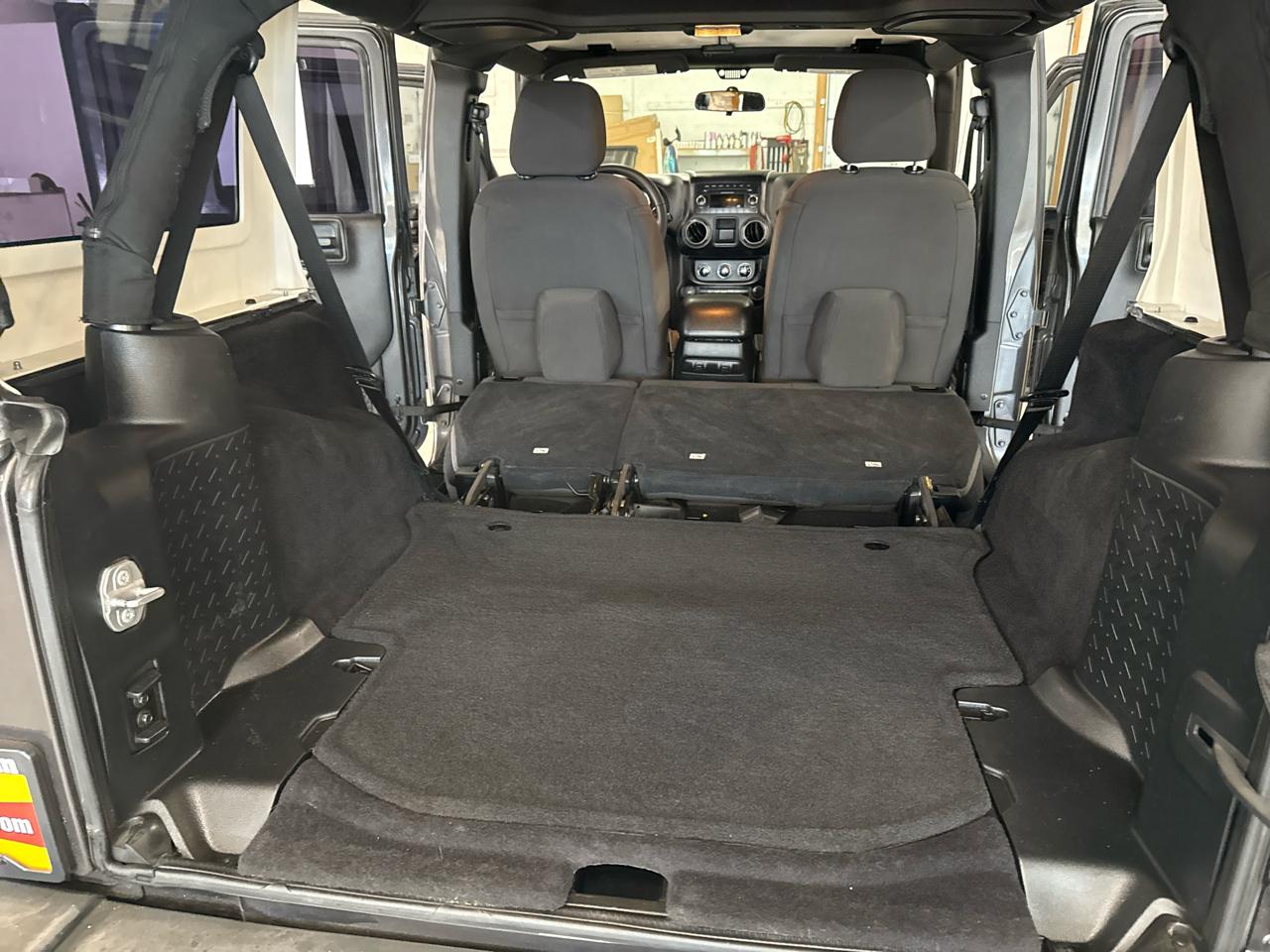 Jeep Wrangler JK Unlimited Sport 4WD 2018