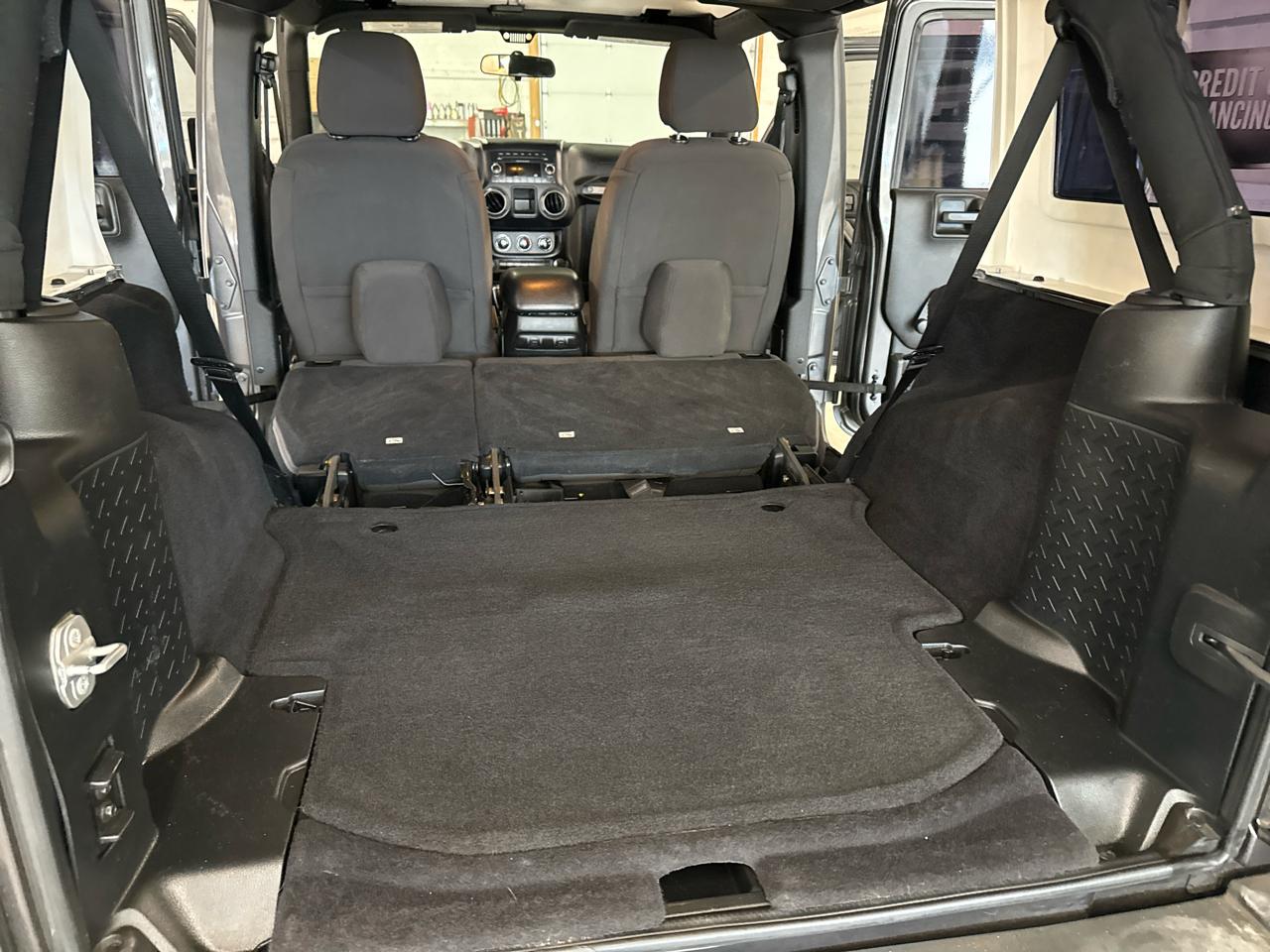 Jeep Wrangler JK Unlimited Sport 4WD 2018