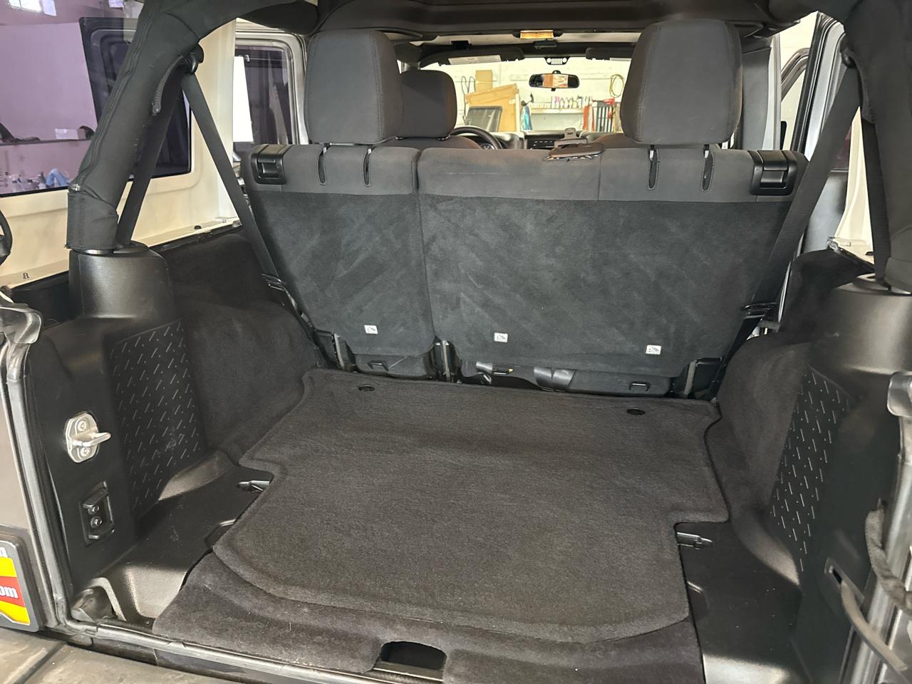 Jeep Wrangler JK Unlimited Sport 4WD 2018