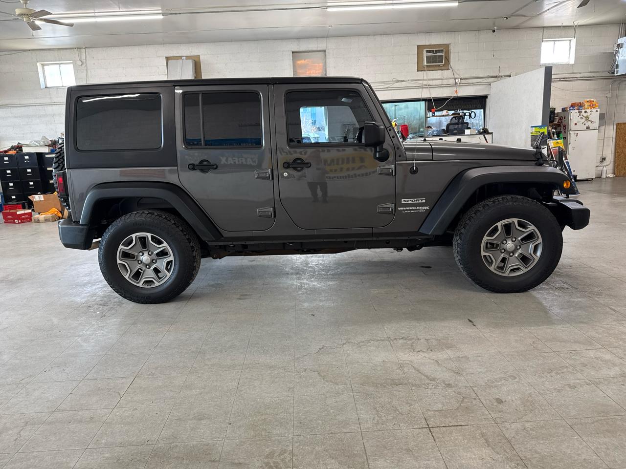 Jeep Wrangler JK Unlimited Sport 4WD 2018
