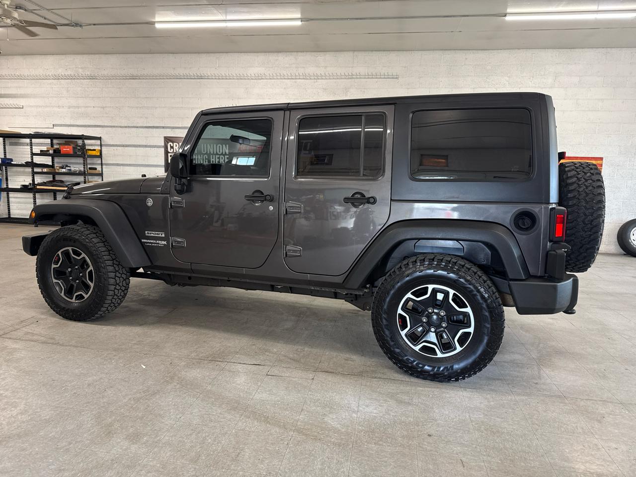 Jeep Wrangler JK Unlimited Sport 4WD 2018
