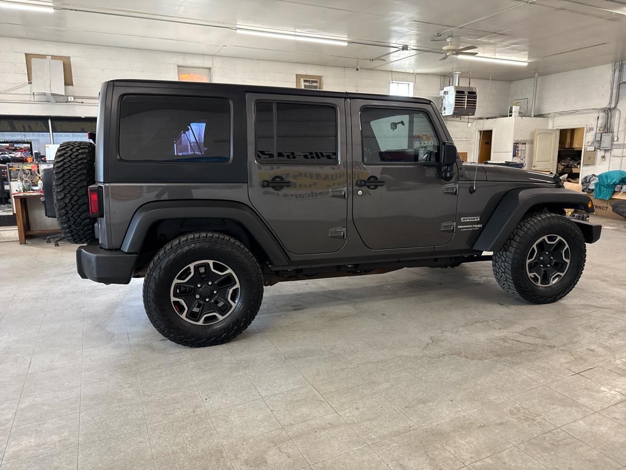 Jeep Wrangler JK Unlimited Sport 4WD 2018