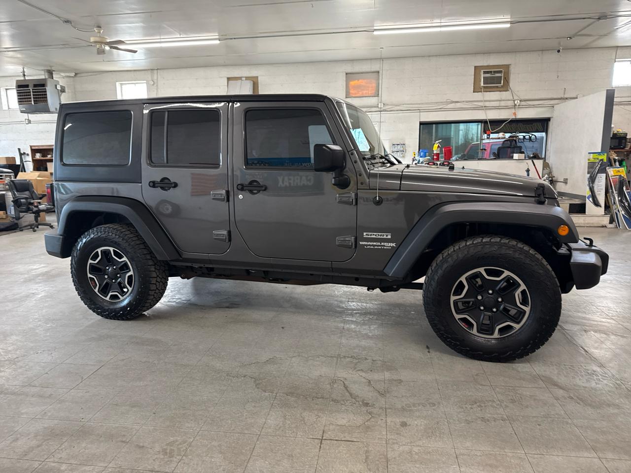 Jeep Wrangler JK Unlimited Sport 4WD 2018