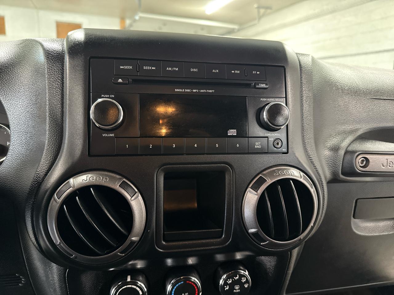 Jeep Wrangler JK Unlimited Sport 4WD 2018