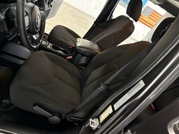 2018 Jeep Wrangler JK Unlimited Sport 4WD