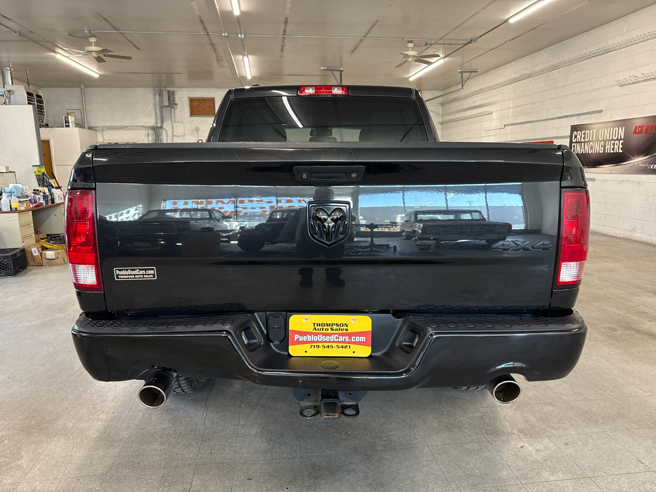 RAM 1500 Tradesman Crew Cab 4WD 2016