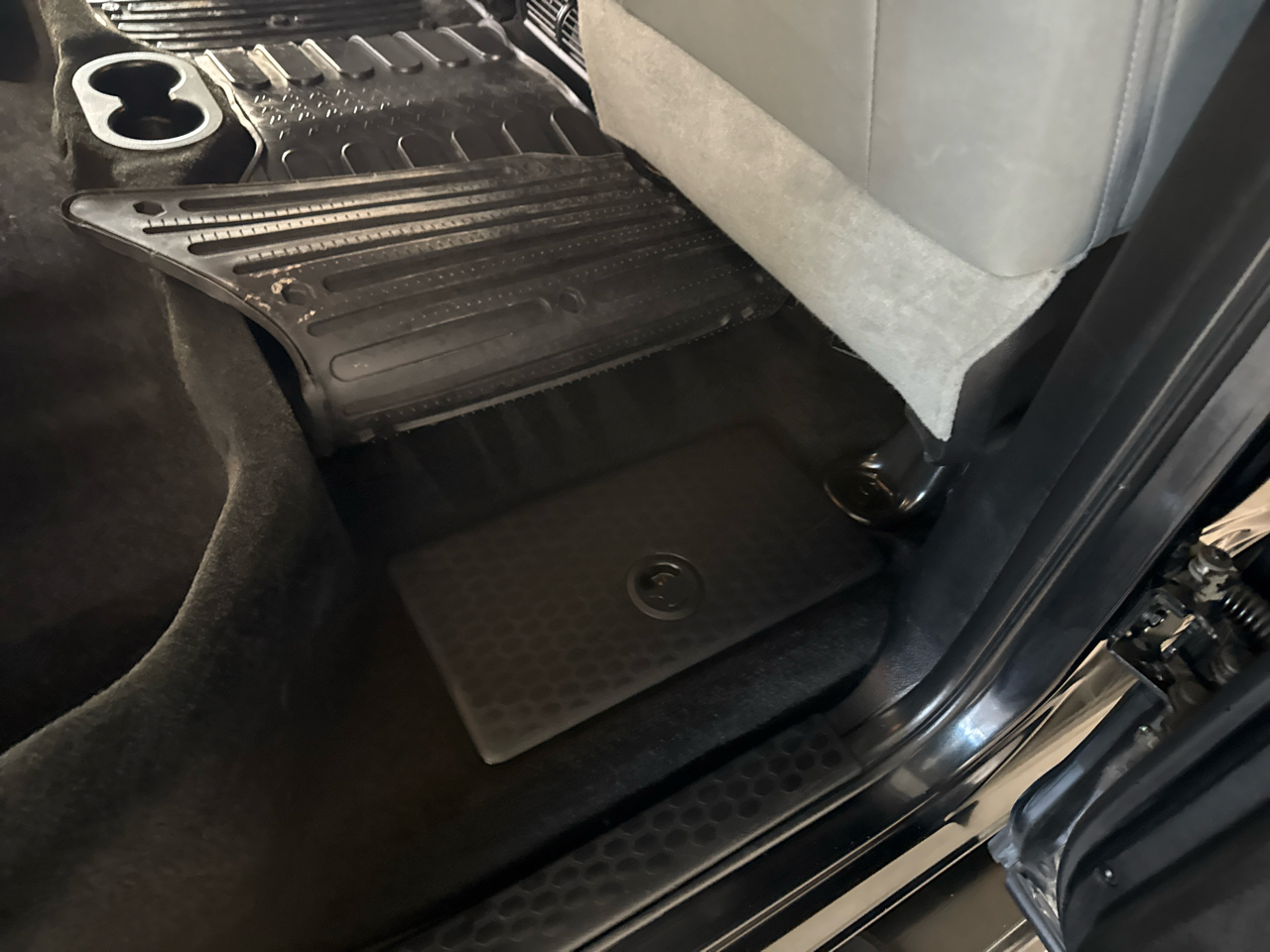 RAM 1500 Tradesman Crew Cab 4WD 2016