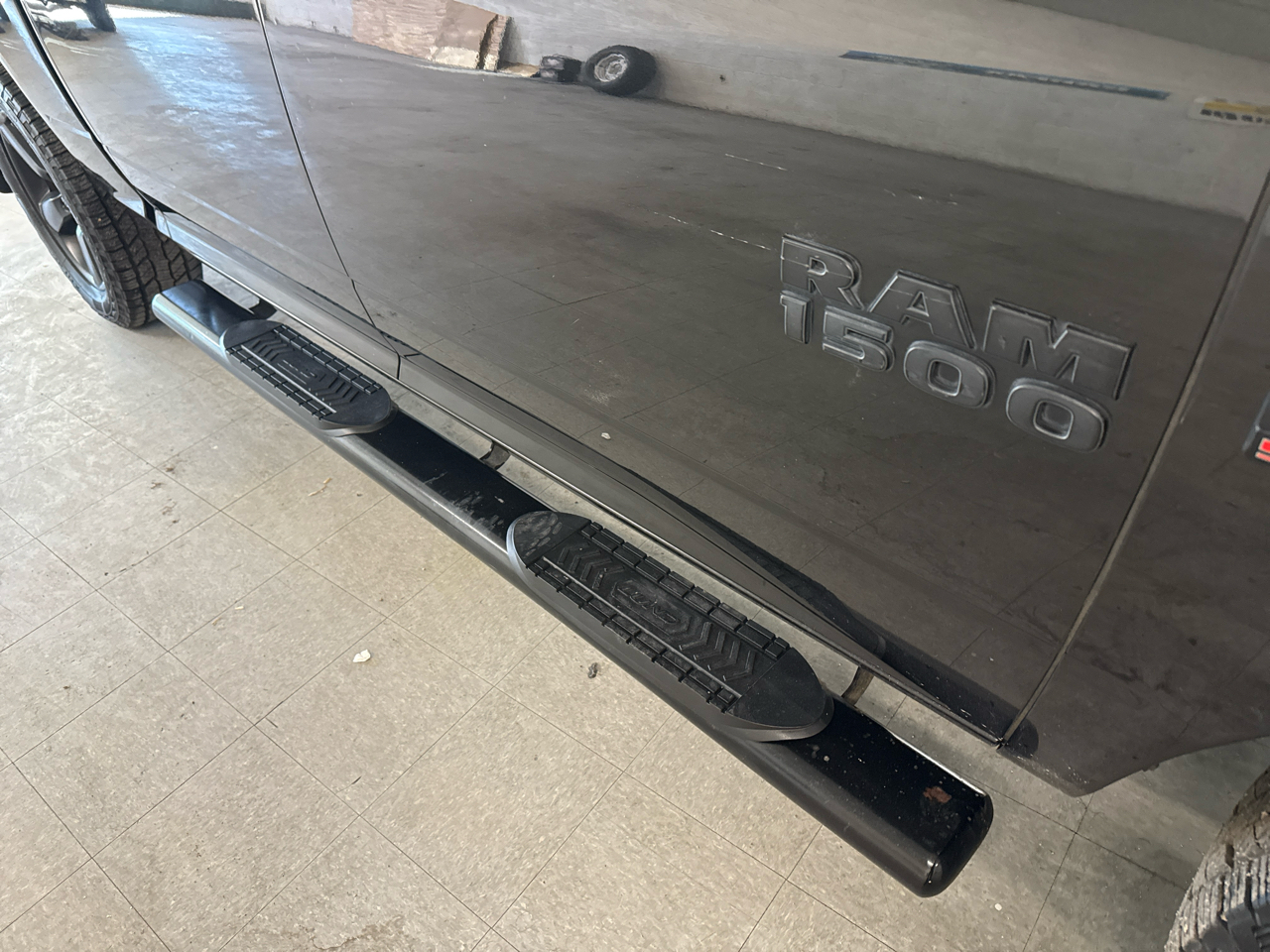 RAM 1500 Tradesman Crew Cab 4WD 2016