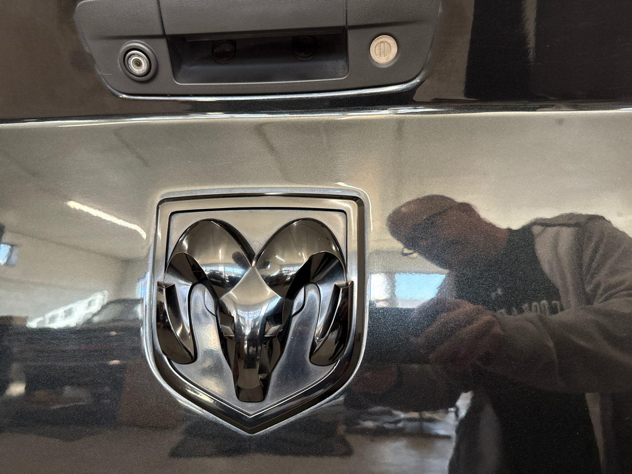 RAM 1500 Tradesman Crew Cab 4WD 2016