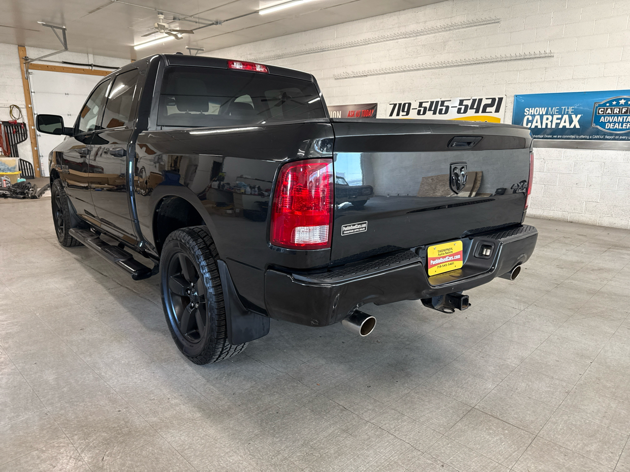 RAM 1500 Tradesman Crew Cab 4WD 2016