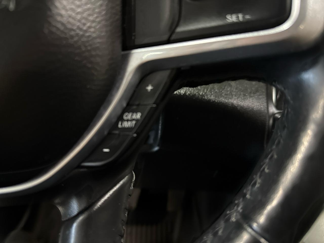 RAM 1500 Laramie Crew Cab 4WD 2020