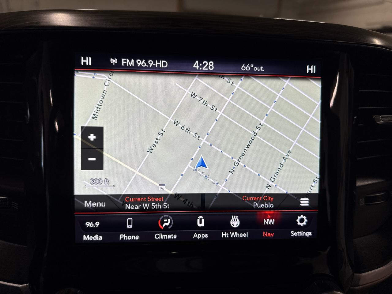 RAM 1500 Laramie Crew Cab 4WD 2020