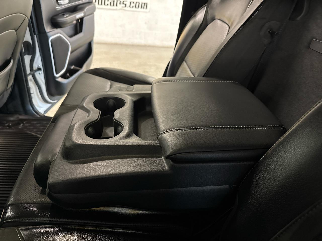 RAM 1500 Laramie Crew Cab 4WD 2020