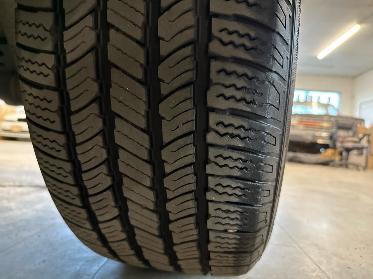 RAM 1500 Laramie Crew Cab 4WD 2020