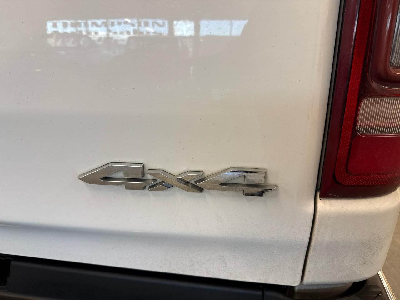 RAM 1500 Laramie Crew Cab 4WD 2020