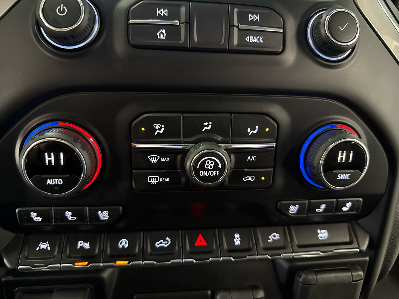 Chevrolet Silverado 1500 LTZ Crew Cab 4WD 2020