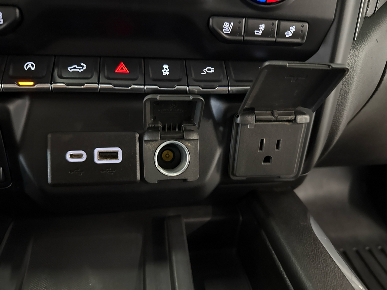 Chevrolet Silverado 1500 LTZ Crew Cab 4WD 2020