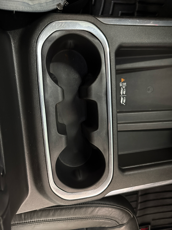 Chevrolet Silverado 1500 LTZ Crew Cab 4WD 2020