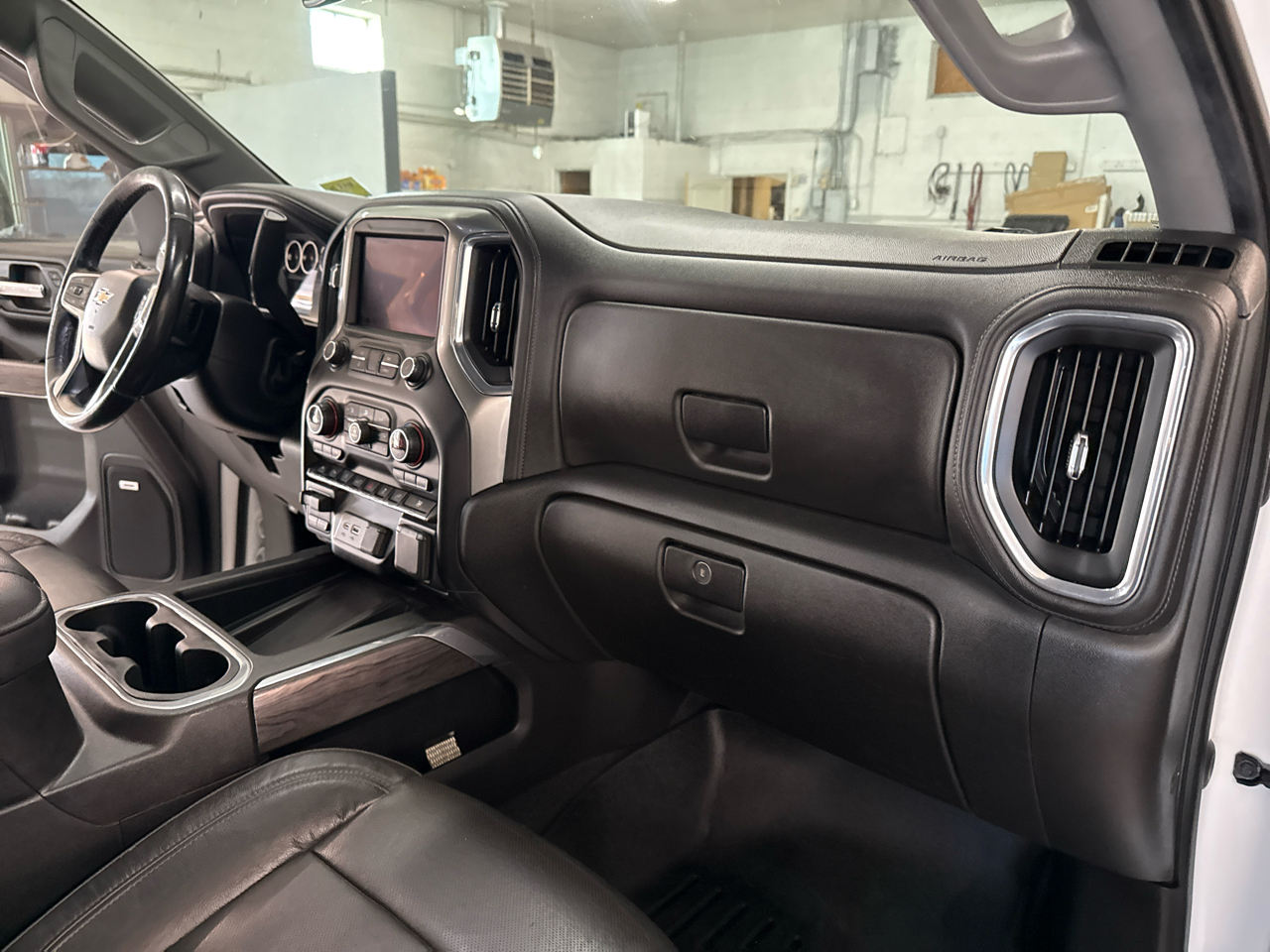 Chevrolet Silverado 1500 LTZ Crew Cab 4WD 2020