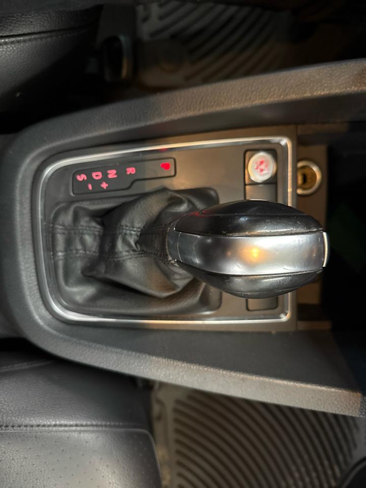 Volkswagen Jetta  2017