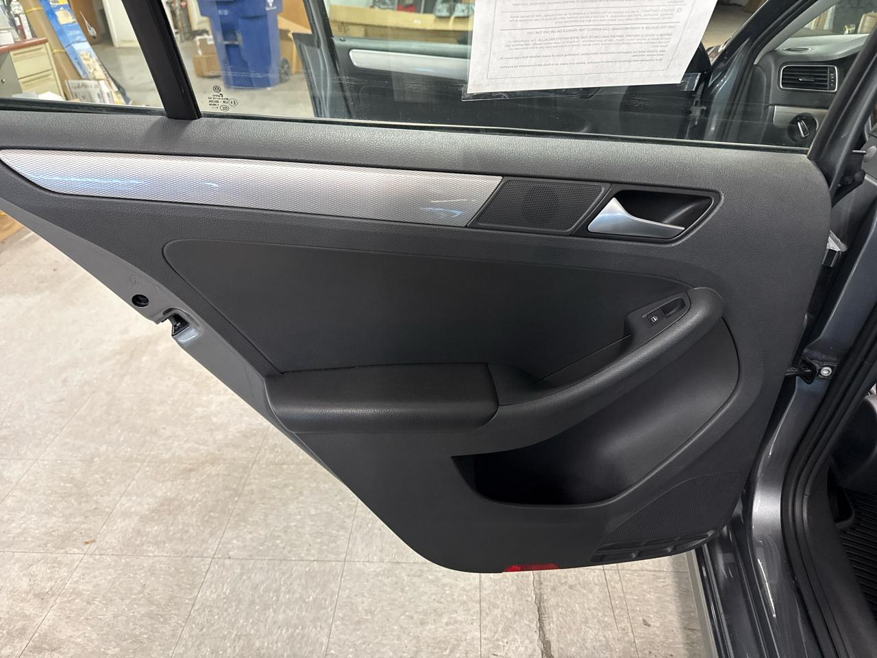 Volkswagen Jetta  2017