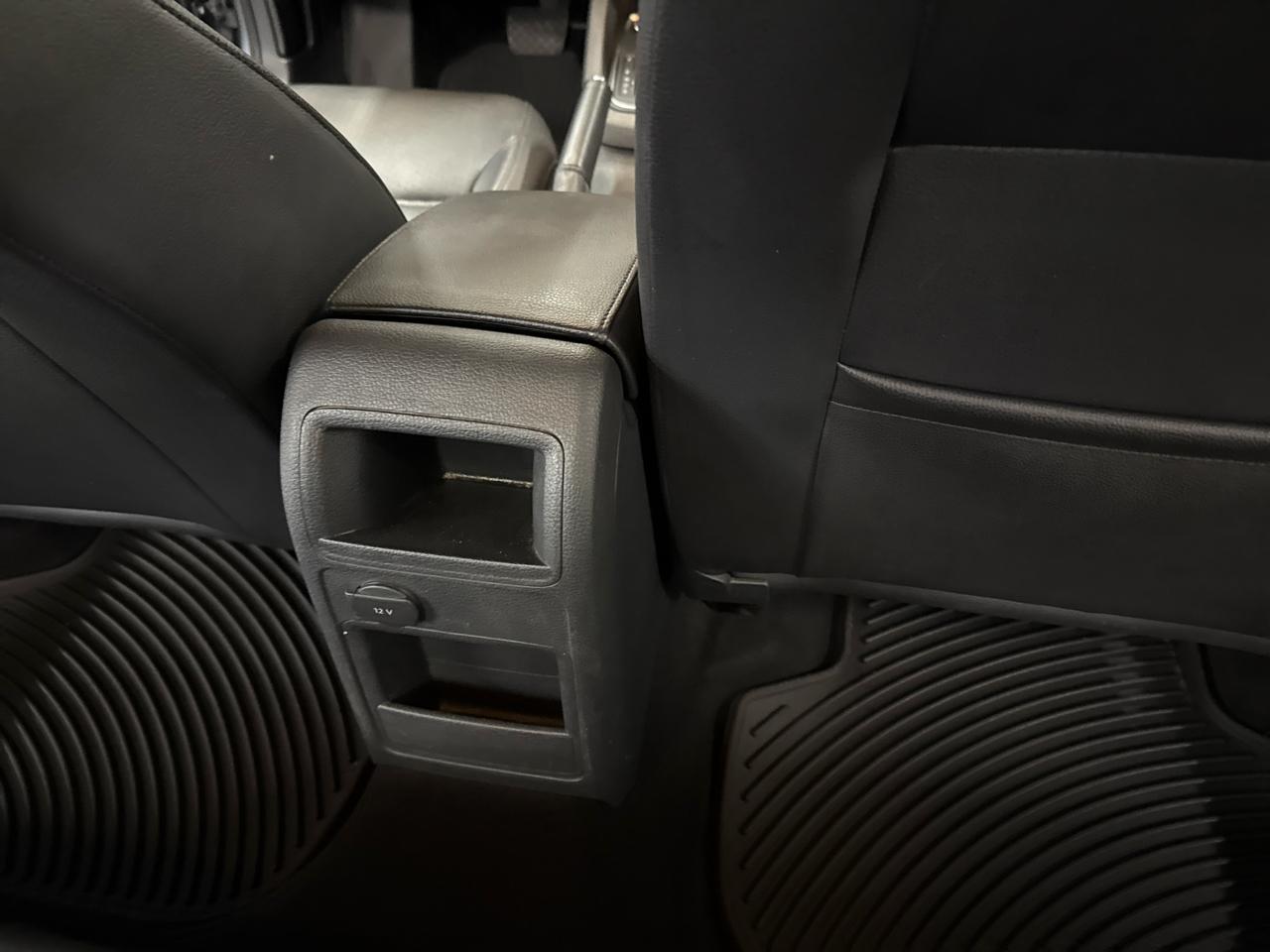 Volkswagen Jetta  2017