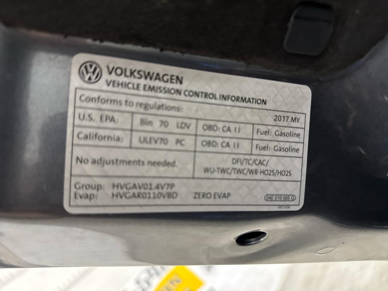 Volkswagen Jetta  2017