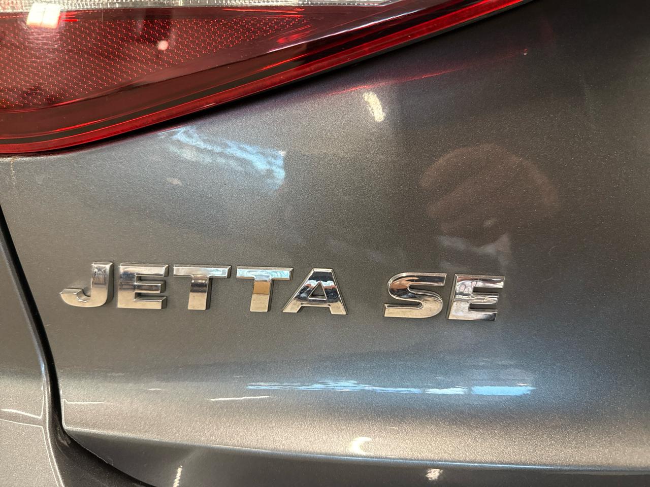 Volkswagen Jetta  2017