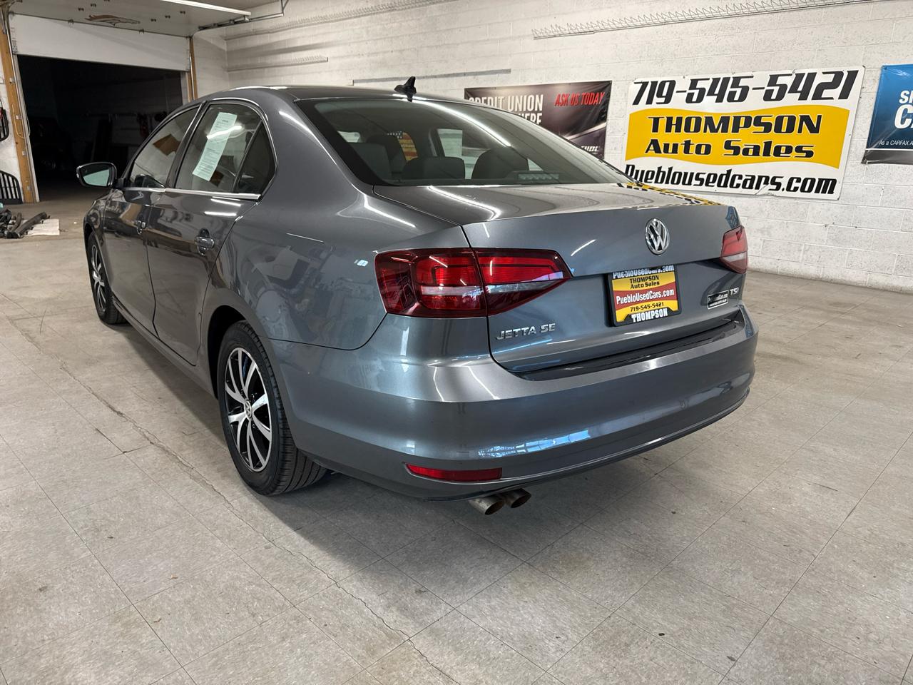Volkswagen Jetta  2017