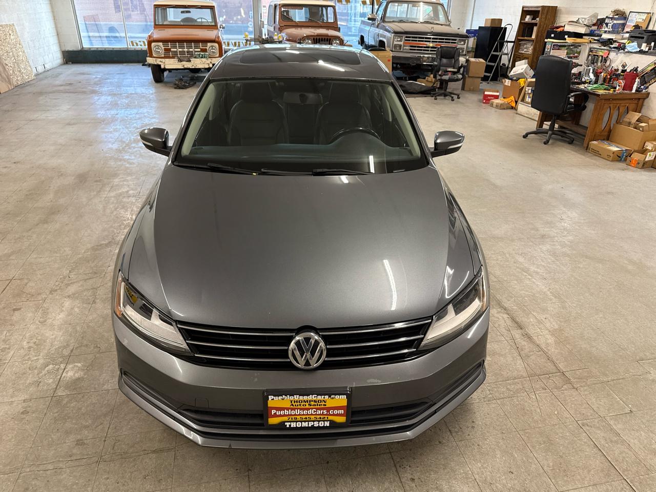 Volkswagen Jetta  2017