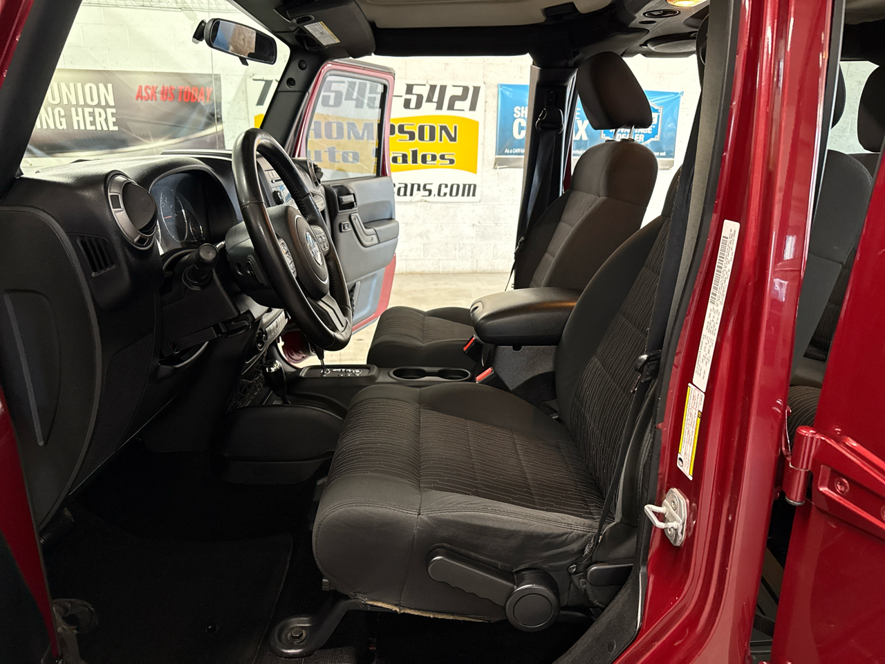 Jeep Wrangler Unlimited Sport 4WD 2012