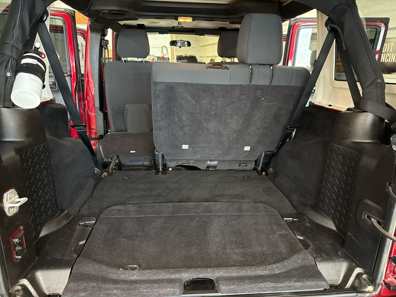 Jeep Wrangler Unlimited Sport 4WD 2012