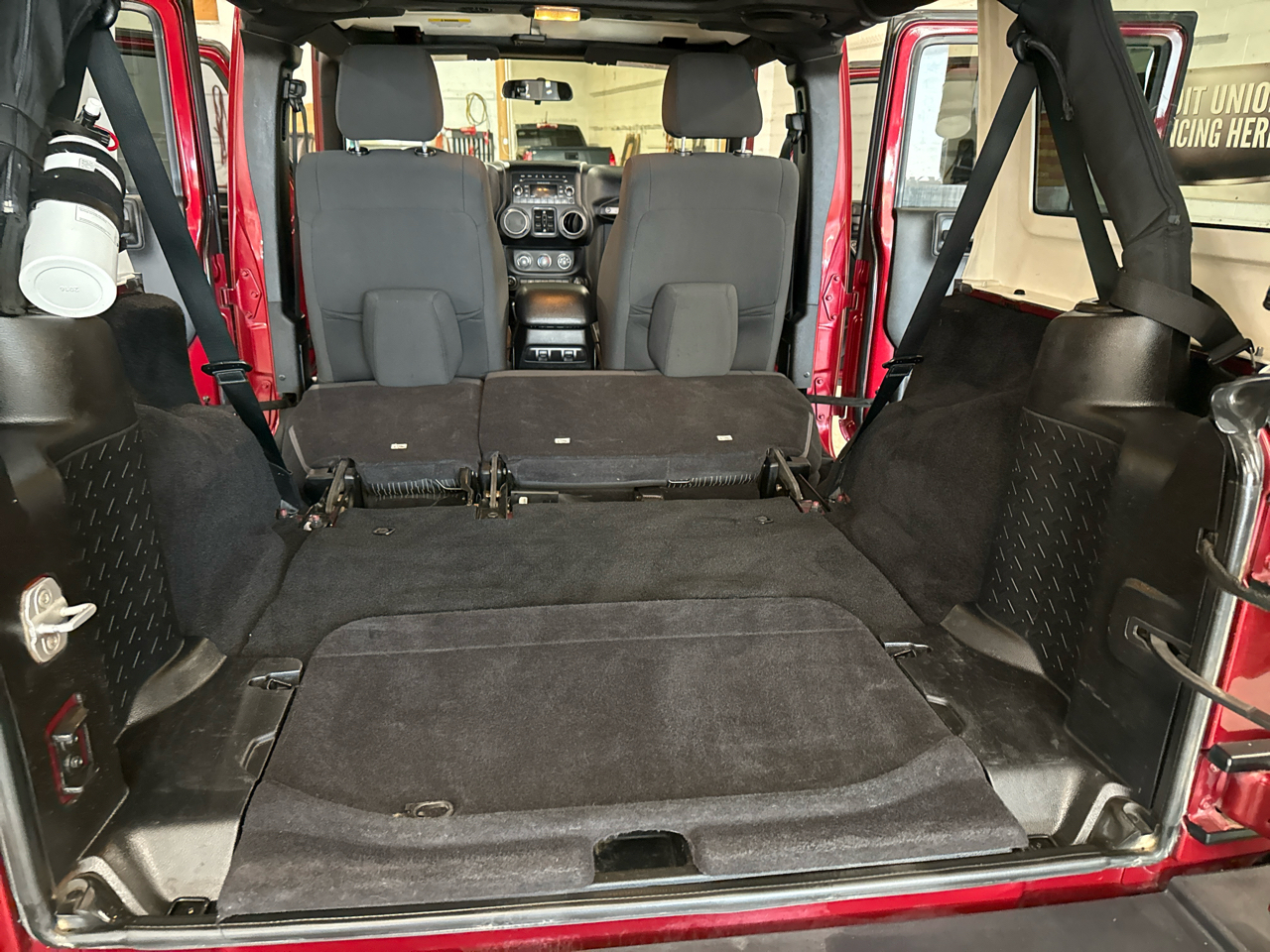 Jeep Wrangler Unlimited Sport 4WD 2012