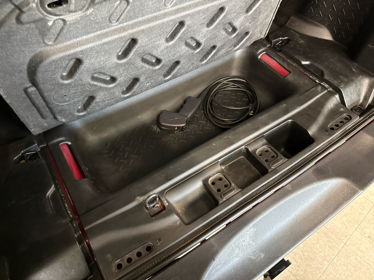 Jeep Wrangler Unlimited Sport 4WD 2012