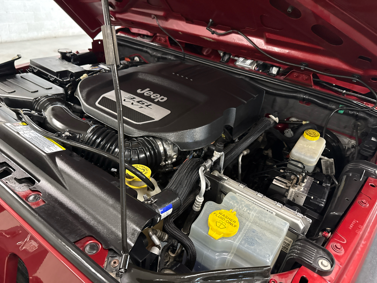 Jeep Wrangler Unlimited Sport 4WD 2012