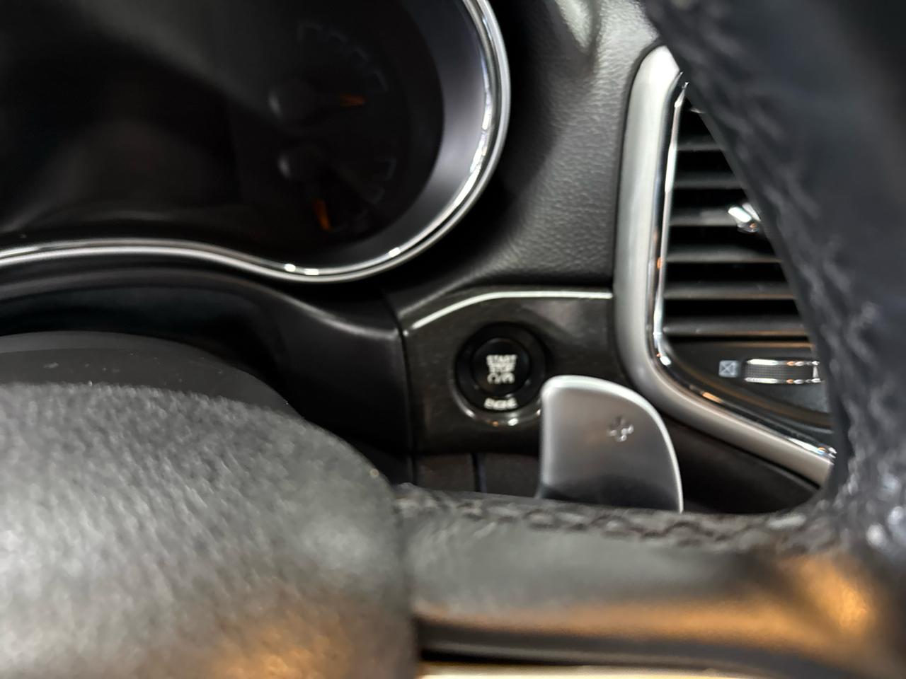 Jeep Grand Cherokee Altitude 4x4 2015