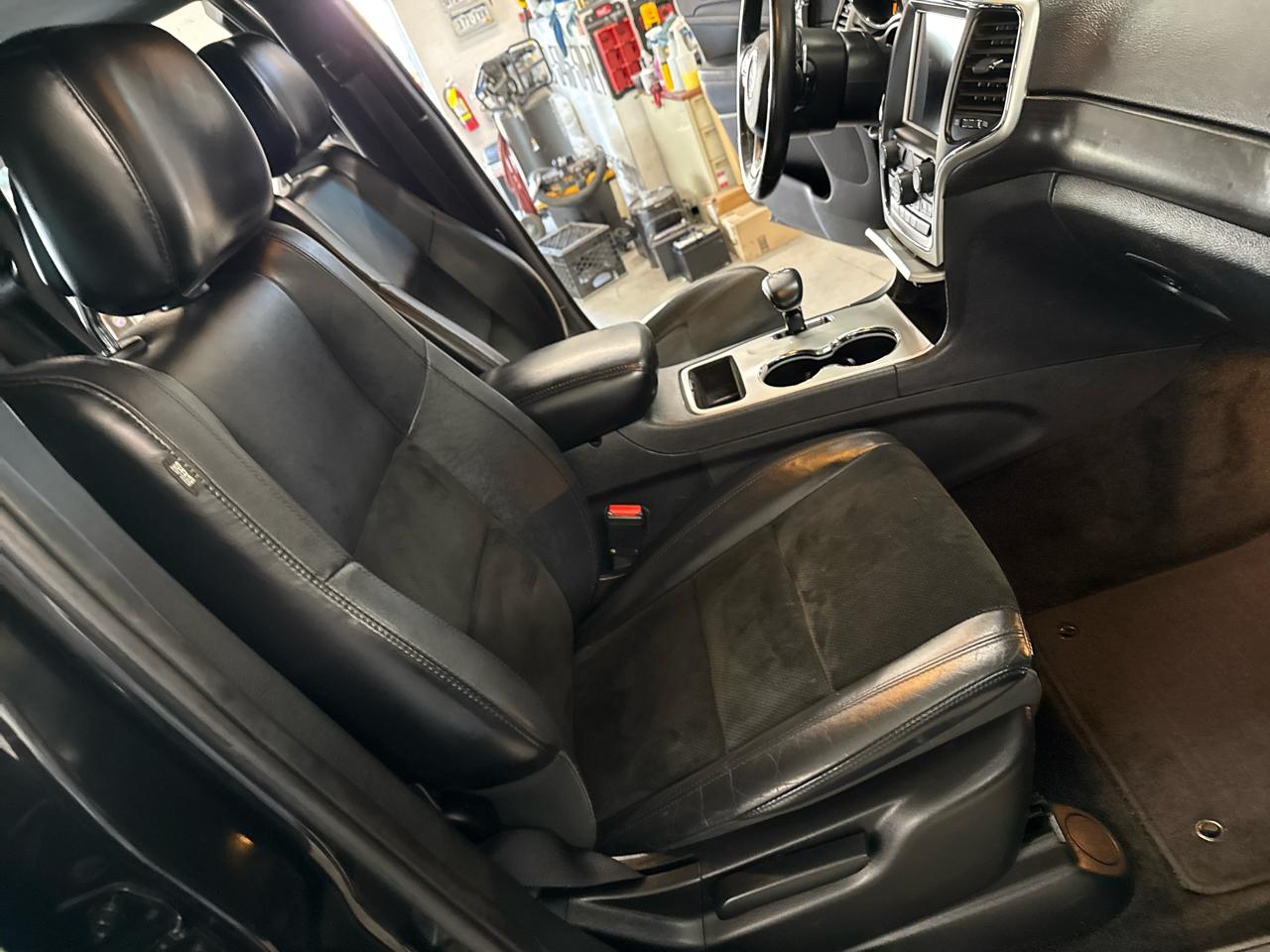 Jeep Grand Cherokee Altitude 4x4 2015